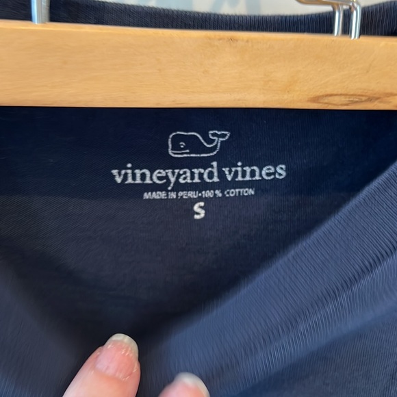 Adult Sz S Vineyard Vines navy logo long sleeve tee - Picture 4 of 4